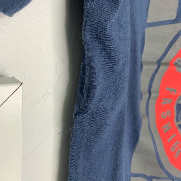 True Religion Blue Crewneck Graphic Tee Size Extra Small - Picture 6 of 9